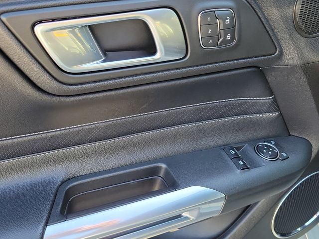 2022 Ford Mustang Mach 1