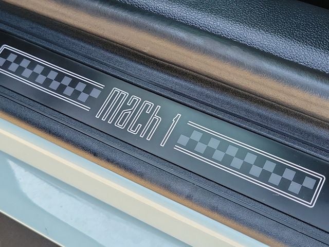 2022 Ford Mustang Mach 1