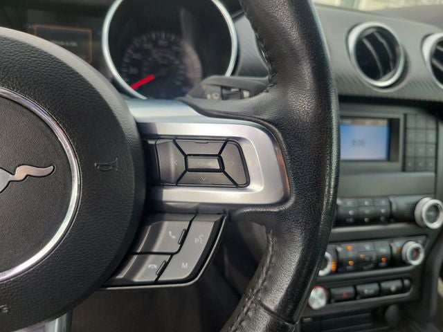 2022 Ford Mustang EcoBoost
