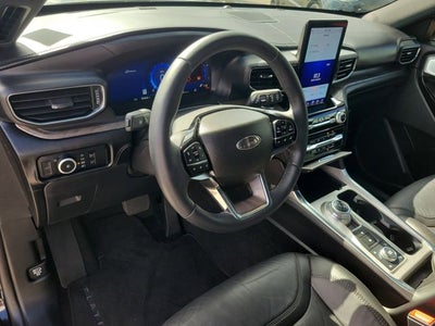 2023 Ford Explorer Platinum