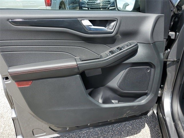 2025 Ford Escape Hybrid ST-Line