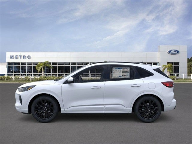 2026 Ford Escape Hybrid ST-Line Elite