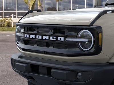 2026 Ford Bronco Outer Banks