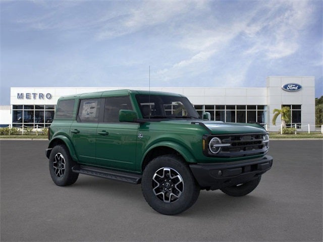 2025 Ford Bronco Outer Banks