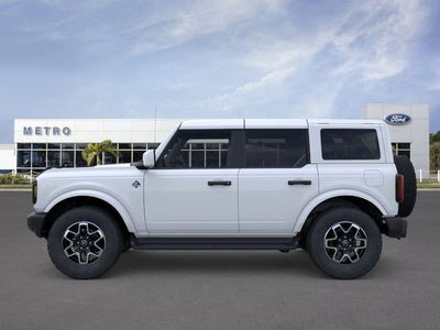 2026 Ford Bronco Outer Banks
