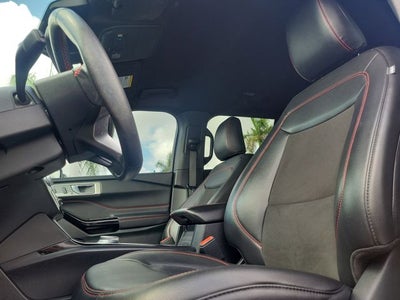 2024 Ford Explorer ST-Line