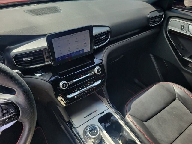 2024 Ford Explorer ST-Line