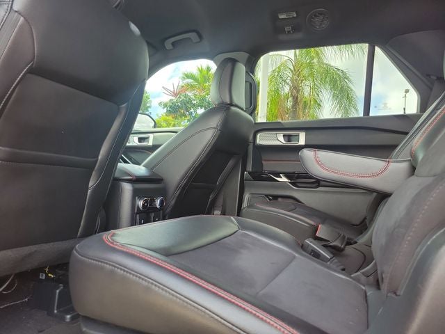 2024 Ford Explorer ST-Line