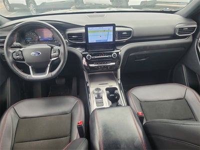 2022 Ford Explorer ST-Line