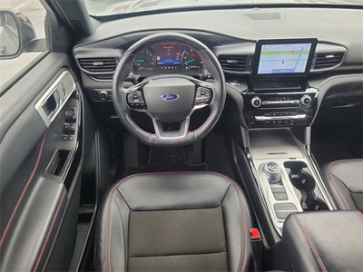 2022 Ford Explorer ST-Line