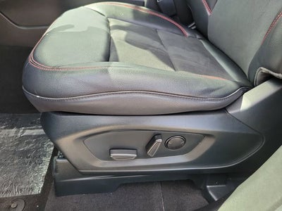 2024 Ford Explorer ST-Line