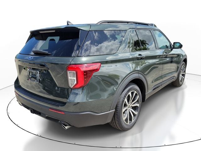 2024 Ford Explorer ST-Line