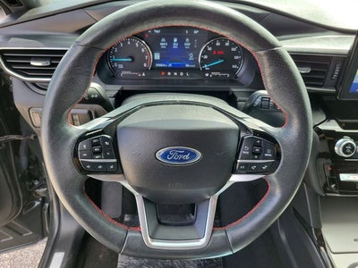 2024 Ford Explorer ST-Line