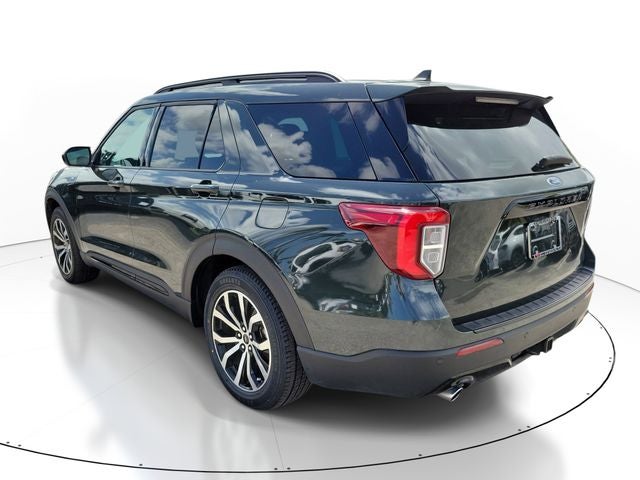 2024 Ford Explorer ST-Line