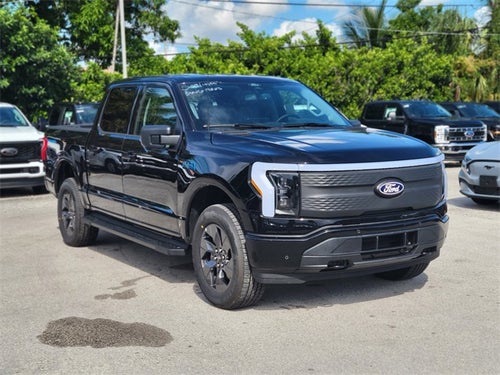 2025 Ford F-150 Lightning Flash