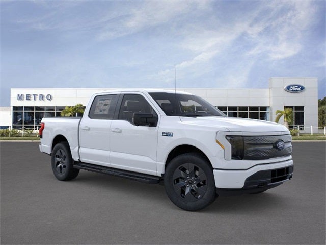 2025 Ford F-150 Lightning Flash
