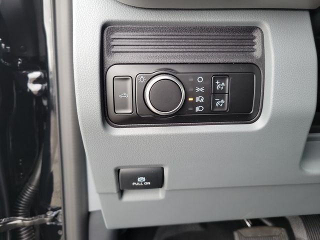 2027 Ford F-350SD XL DRW
