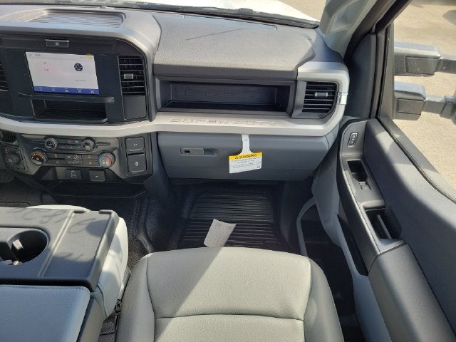 2027 Ford F-350SD XL DRW