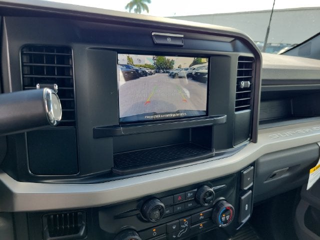2027 Ford F-350SD XL DRW