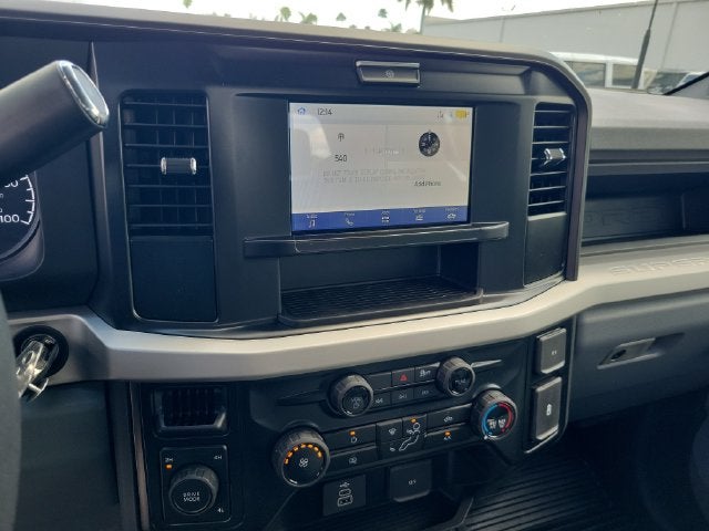 2027 Ford F-350SD XL DRW