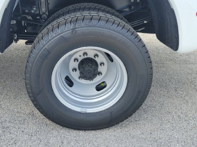 2027 Ford F-350SD XL DRW