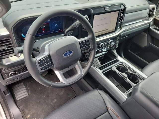 2025 Ford F-450SD Lariat DRW