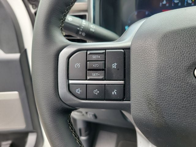 2025 Ford F-450SD Lariat DRW