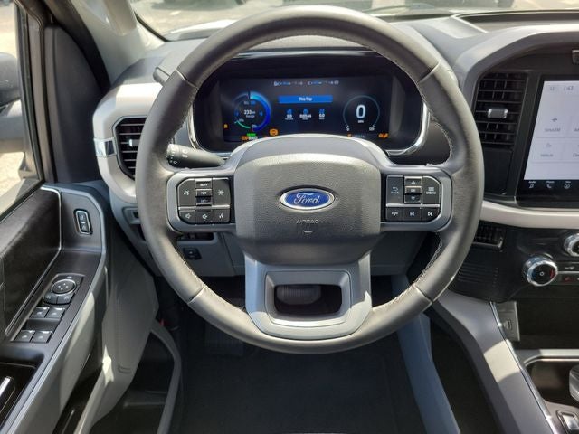 2023 Ford F-150 Lightning XLT
