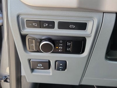 2023 Ford F-150 Lightning XLT