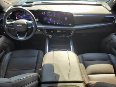 2025 Chevrolet Suburban LS