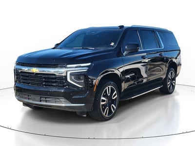 2025 Chevrolet Suburban LS