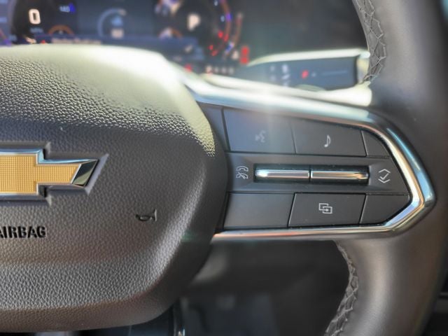 2025 Chevrolet Suburban LS