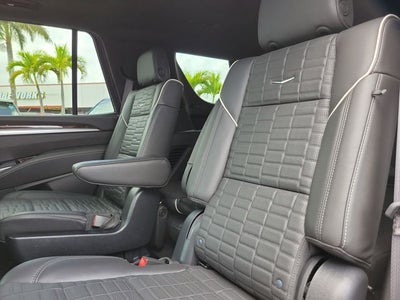 2025 Cadillac Escalade Sport Platinum