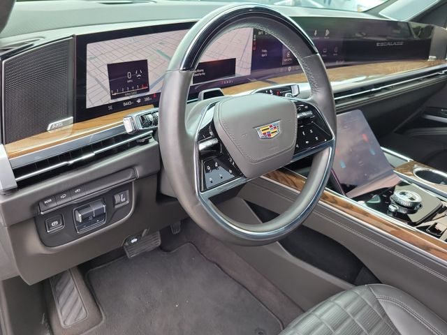 2025 Cadillac Escalade Sport Platinum