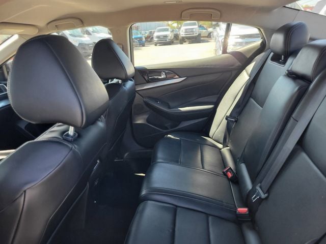 2021 Nissan Maxima SV