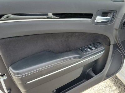 2023 Chrysler 300 C