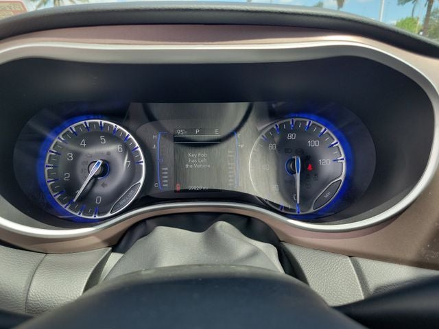 2024 Chrysler Voyager LX