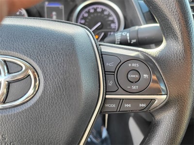 2022 Toyota Camry LE