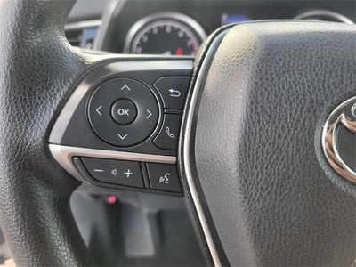 2022 Toyota Camry LE