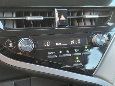 2022 Toyota Camry LE