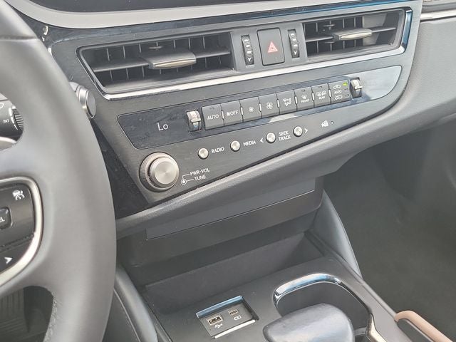 2023 Lexus ES 350