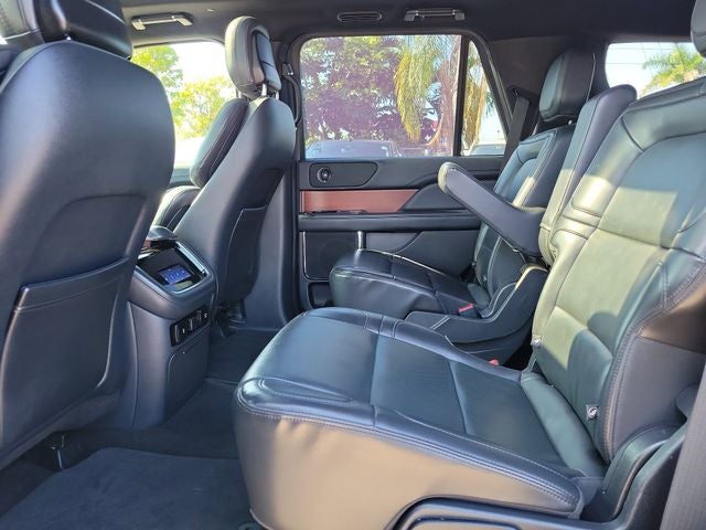 2022 Lincoln Navigator Standard