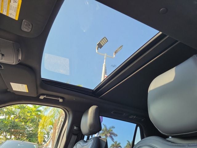 2022 Lincoln Navigator Standard