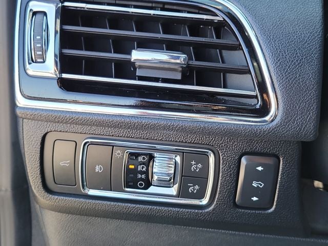 2022 Lincoln Navigator Standard