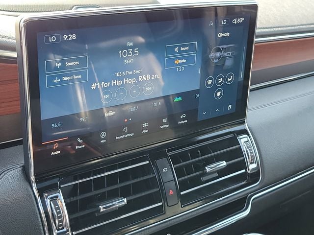 2022 Lincoln Navigator Standard