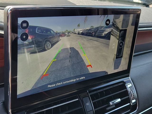 2022 Lincoln Navigator Standard