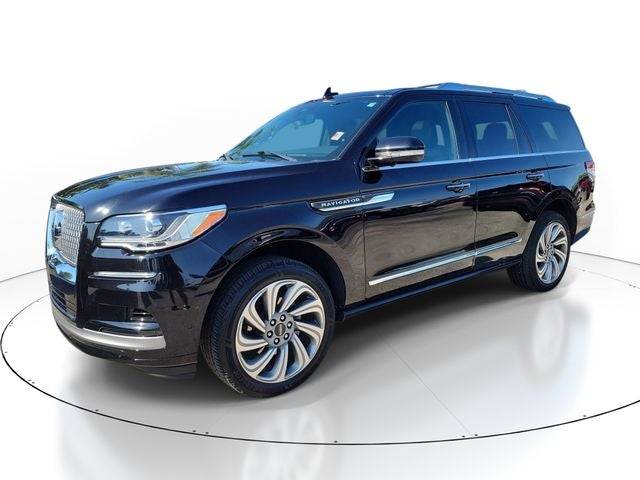 2022 Lincoln Navigator Standard