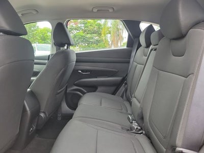 2025 Hyundai Tucson SE