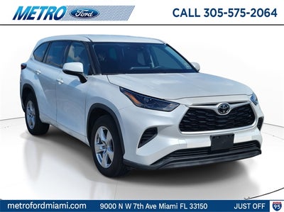 2022 Toyota Highlander L