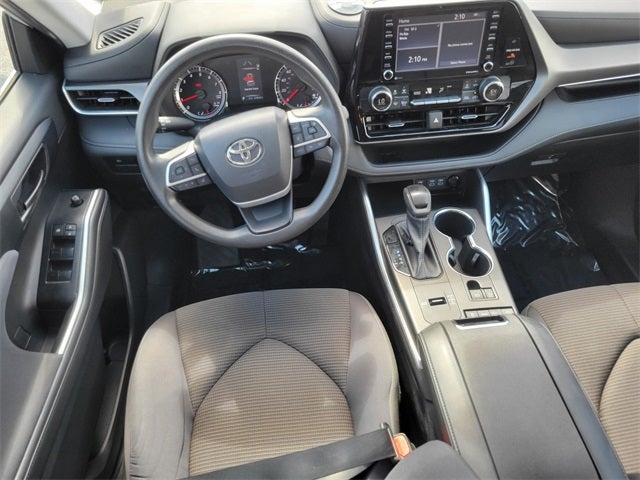 2022 Toyota Highlander L